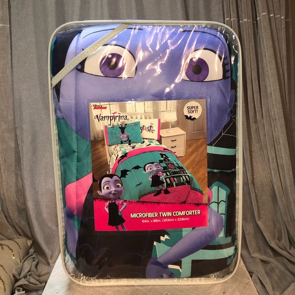 vampirina bedding